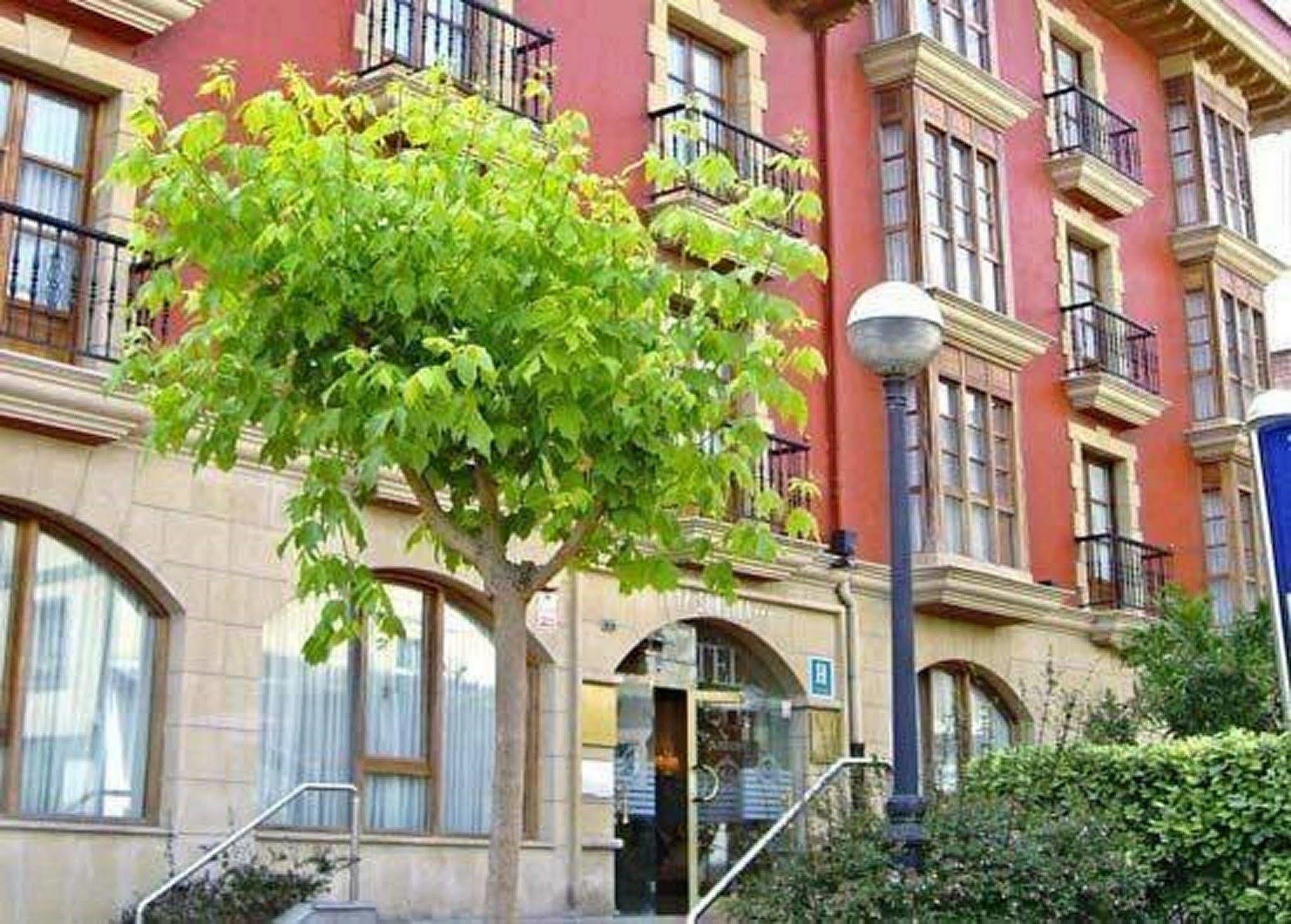 Tryp Bilbao Sondika Hotel Exteriör bild