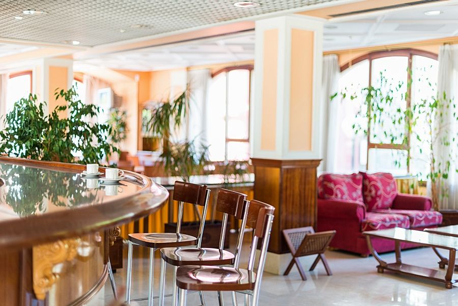 Tryp Bilbao Sondika Hotel Exteriör bild
