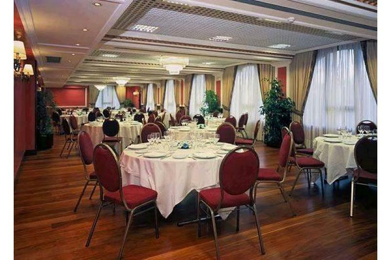 Tryp Bilbao Sondika Hotel Exteriör bild